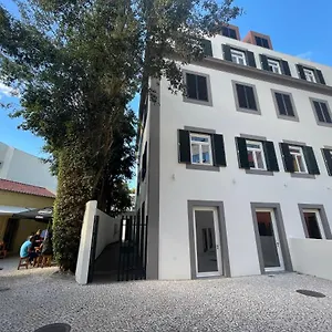 Living Executive Apartment